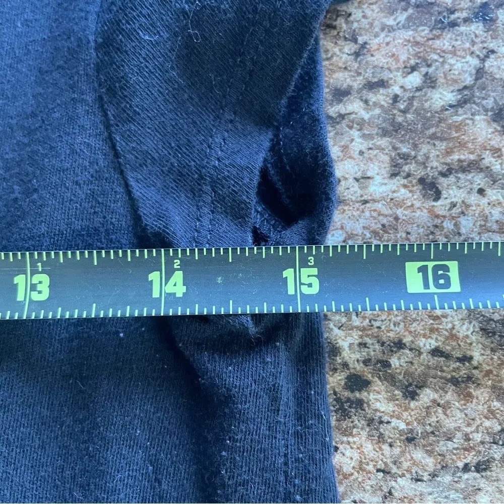GAP Black Science Solutions‎ Tee